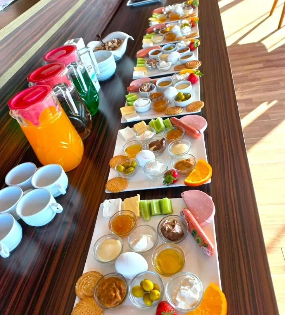 Ariva Center Hotel